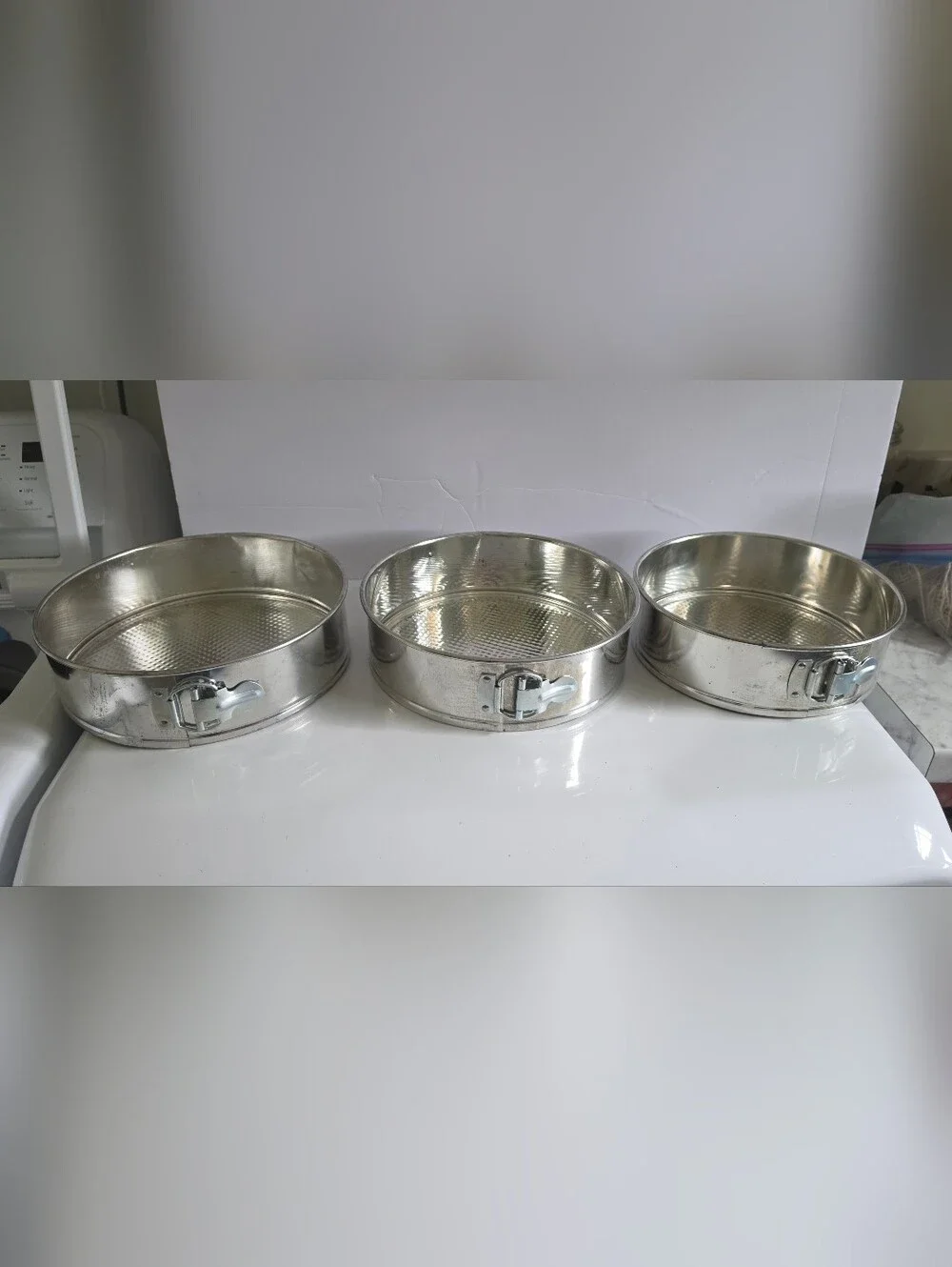 3 Piece Set of Springform Aluminum Baking Pans